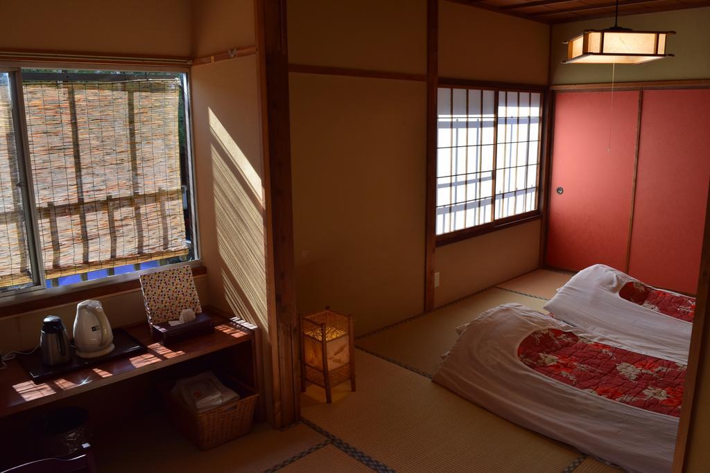 Kikusuisou Annex Hotell Kusatsu  Rum bild