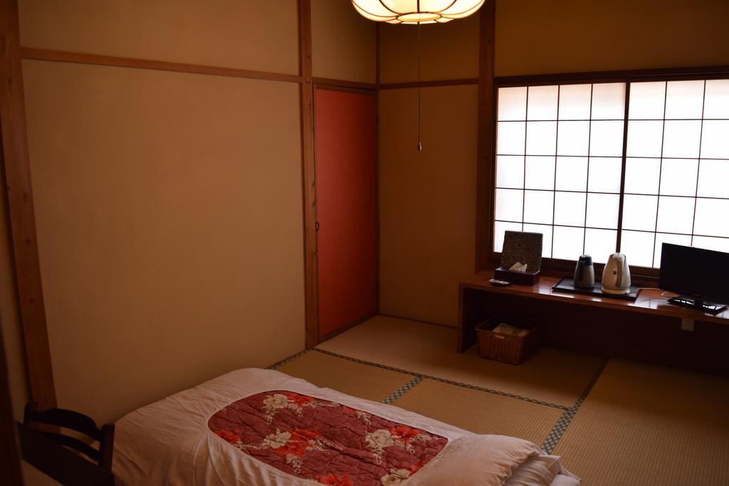Kikusuisou Annex Hotell Kusatsu  Rum bild